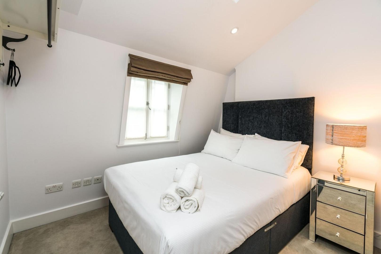 A Stunning Three Bedroom In Mayfair * Londres